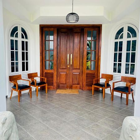 Samindra Villa Kandy Buitenkant foto