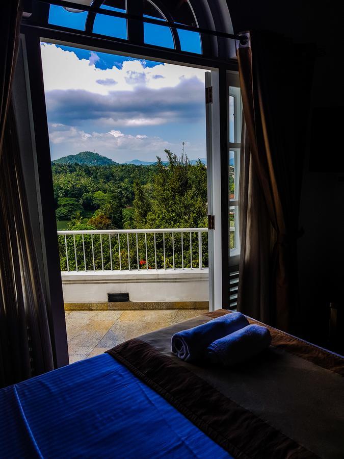Samindra Villa Kandy Buitenkant foto
