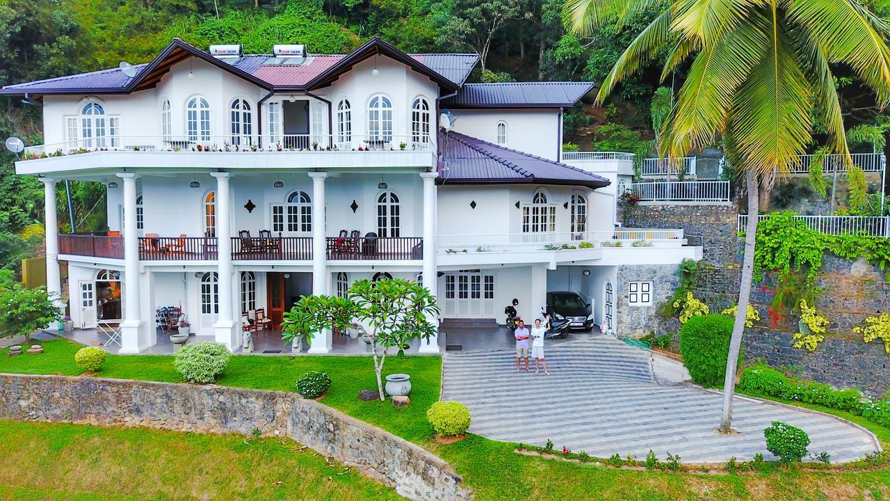 Samindra Villa Kandy Buitenkant foto