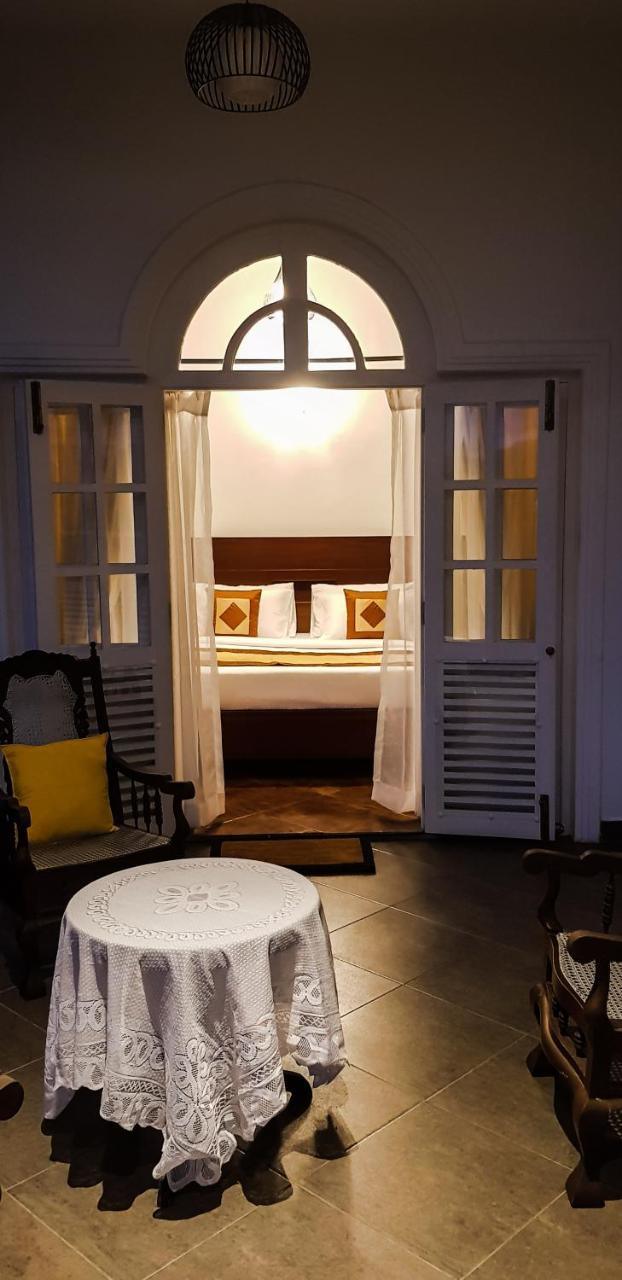 Samindra Villa Kandy Buitenkant foto